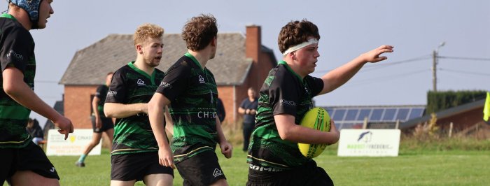 Ça se bouscule derrière le leader en R1, les Brocards se libèrent