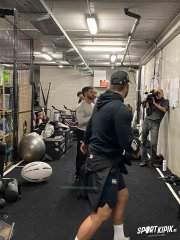 01-43.jpg - JPEG - 511.6 ko - 2048×1356 px