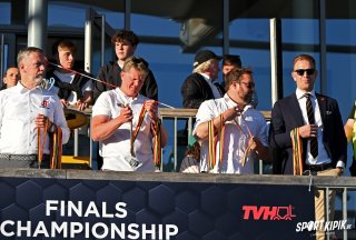 dsc_2625-3.jpg - JPEG - 552.5 ko - 2000×1347 px