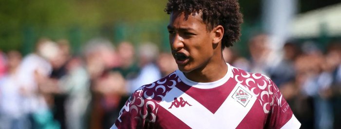 Direction Castres pour Menelik Muganga 