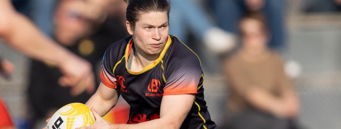 Le Stade Villeneuvois avec Jeanne Marquegnies au Supersevens